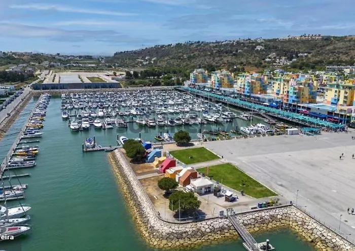 Jardins Da Marina Bq * אלבופיירה